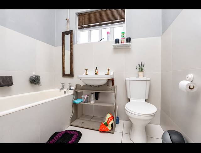 4 BEDROOM HOUSE FOR SALE IN GLENWOOD